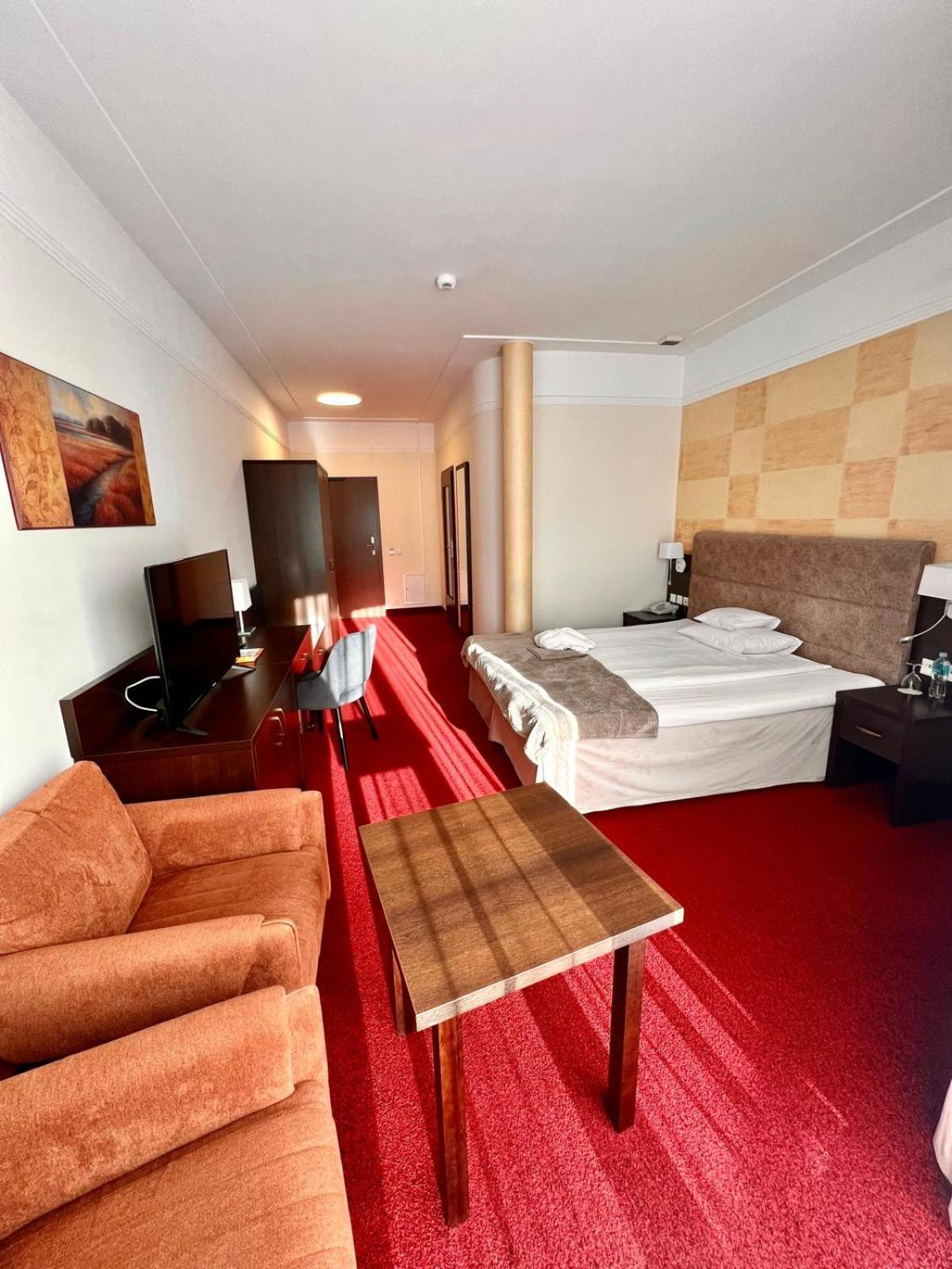 Papuga Park Hotel Wellness Marrakesz & Spa Бельсько-Бяла Екстер'єр фото